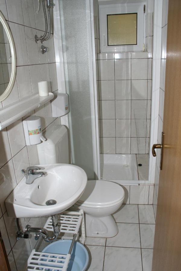 Apartments By The Sea Podgora, Makarska - 2615 외부 사진