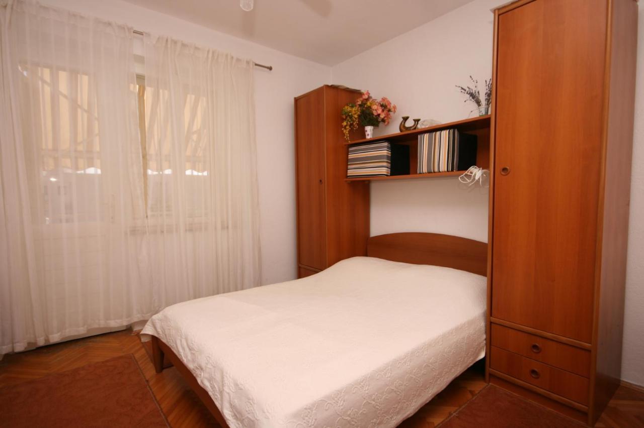 Apartments By The Sea Podgora, Makarska - 2615 외부 사진